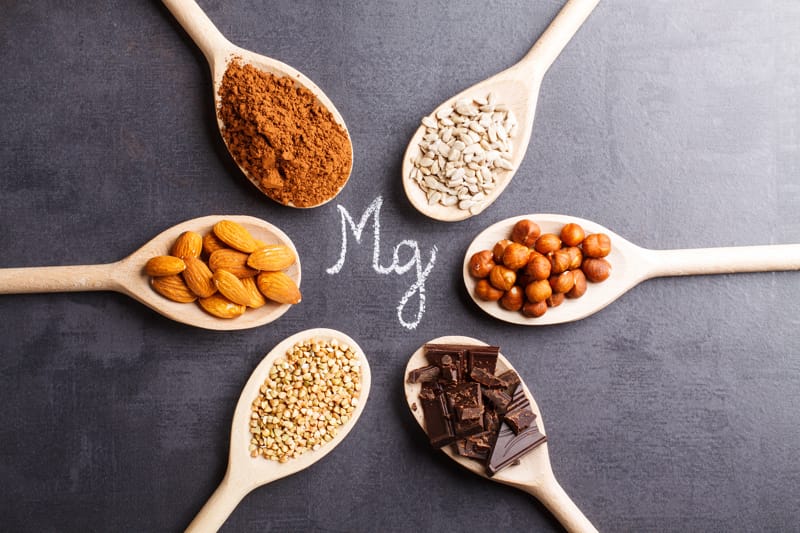 Magnesio in menopausa: a cosa serve e quando può essere utile